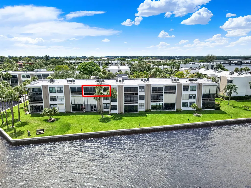 1950 SW Palm City Road Stuart FL 34994