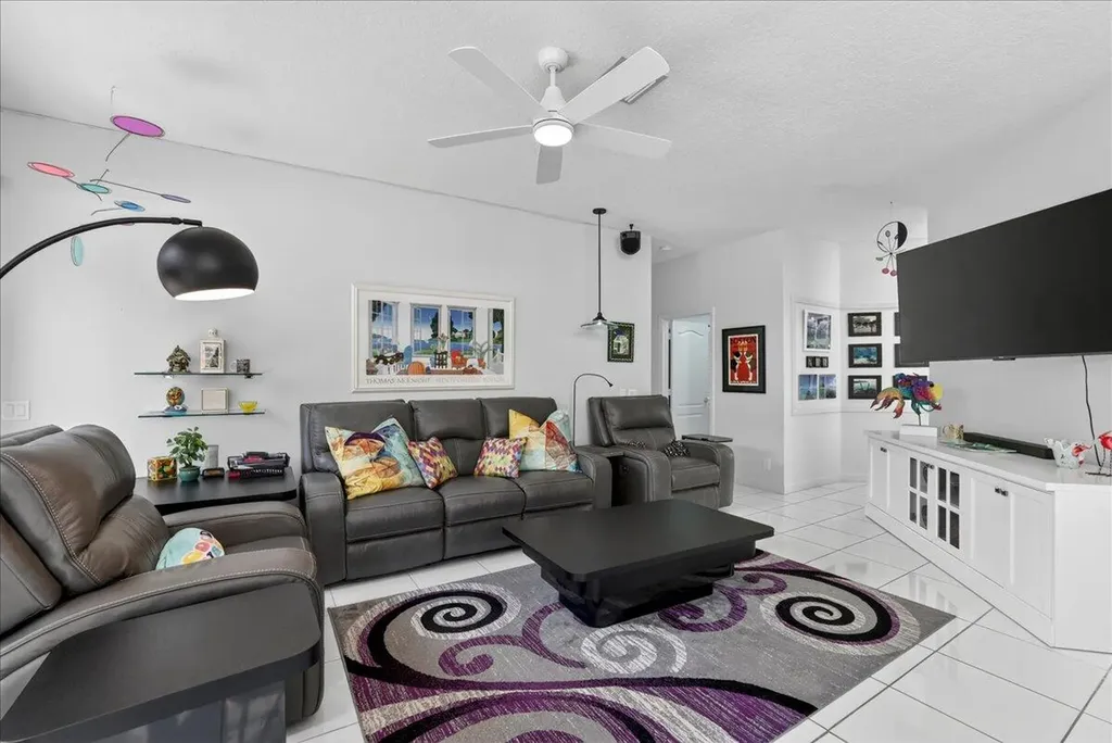 11642 NW 13th Manor Coral Springs FL 33071
