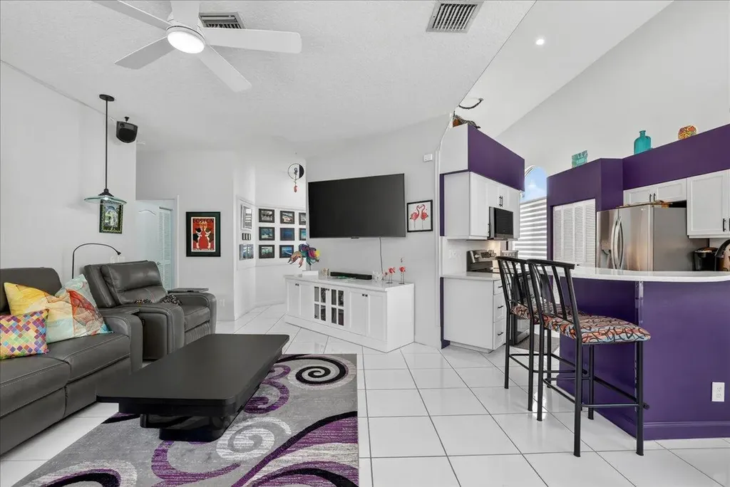 11642 NW 13th Manor Coral Springs FL 33071