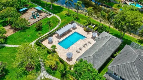11642 NW 13th Manor Coral Springs FL 33071