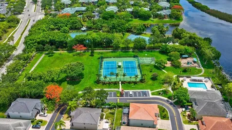 11642 NW 13th Manor Coral Springs FL 33071