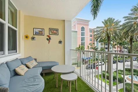 802 W Windward Way Lantana FL 33462