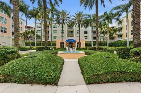 802 W Windward Way Lantana FL 33462