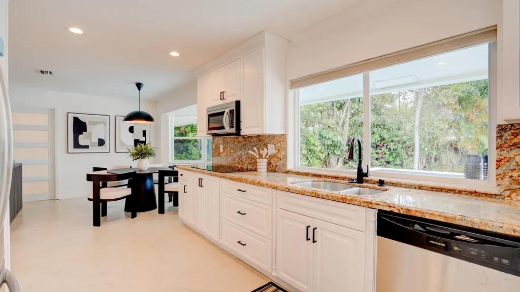 1511 SE 12th Court Deerfield Beach FL 33441
