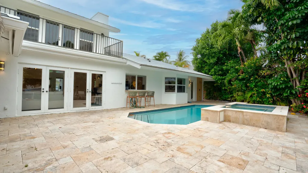 1511 SE 12th Court Deerfield Beach FL 33441