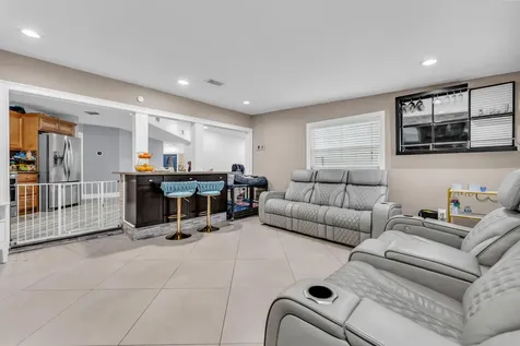 1721 SW 87th Terrace Miramar FL 33025