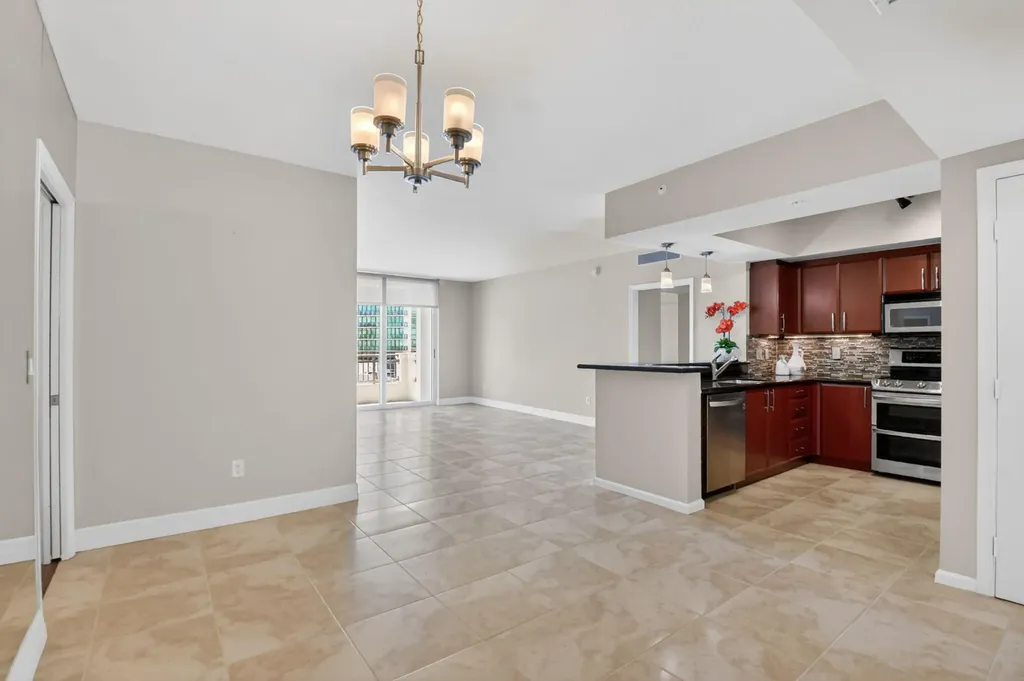 403 S Sapodilla Avenue West Palm Beach FL 33401