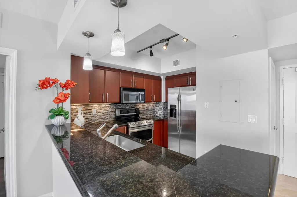 403 S Sapodilla Avenue West Palm Beach FL 33401