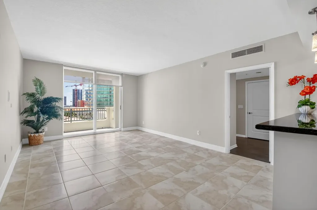 403 S Sapodilla Avenue West Palm Beach FL 33401