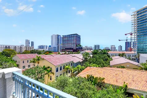 403 S Sapodilla Avenue West Palm Beach FL 33401