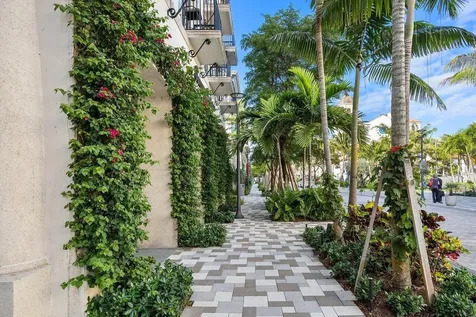 403 S Sapodilla Avenue West Palm Beach FL 33401