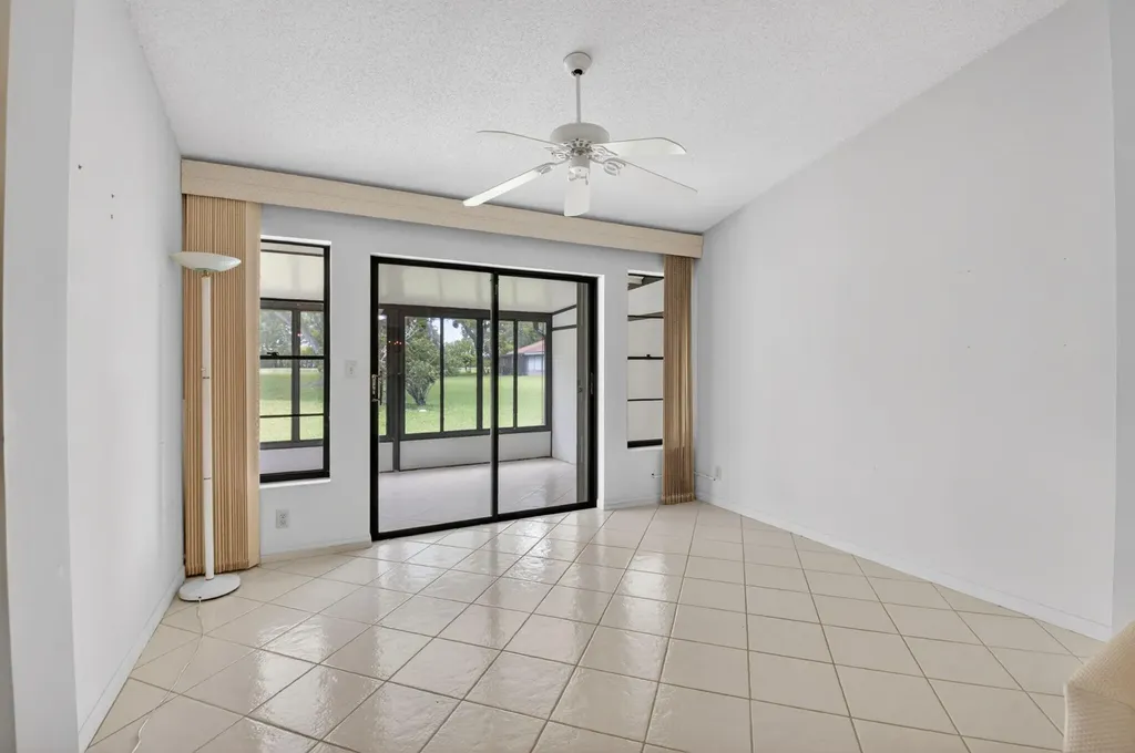 10939 Roebelini Palm Court Boynton Beach FL 33437