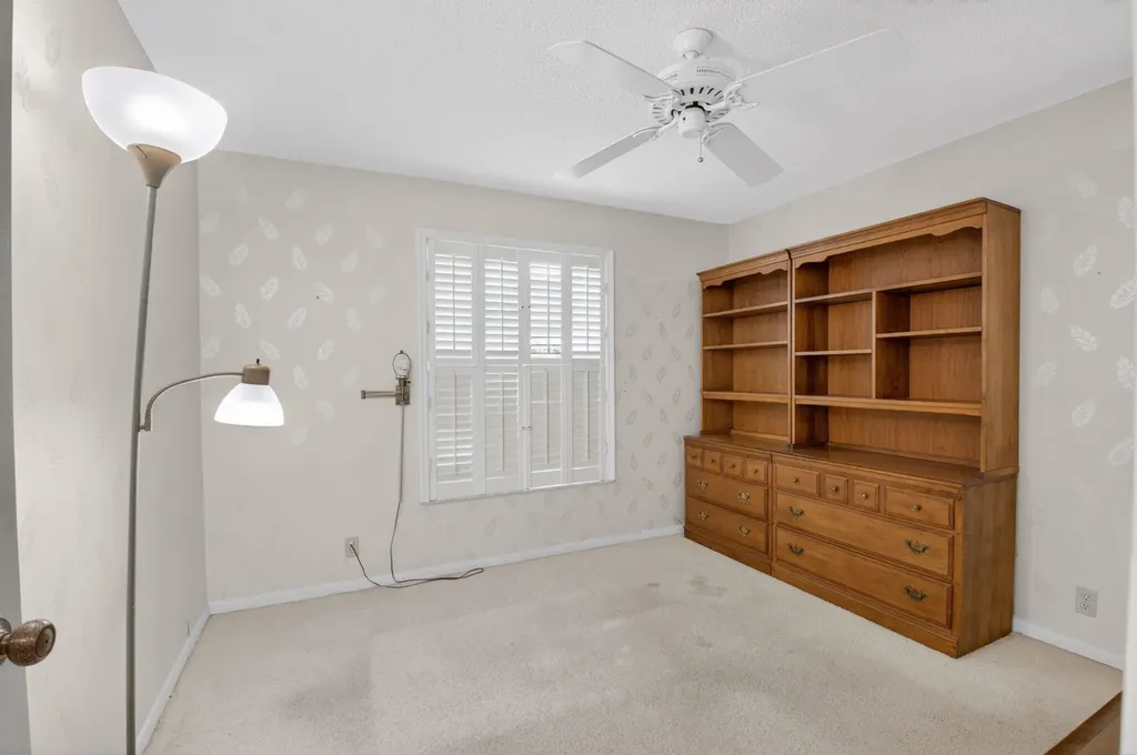 10939 Roebelini Palm Court Boynton Beach FL 33437