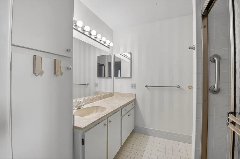 10939 Roebelini Palm Court Boynton Beach FL 33437