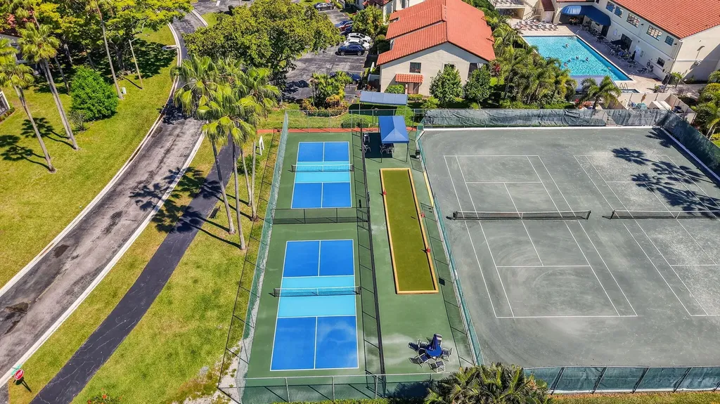 10939 Roebelini Palm Court Boynton Beach FL 33437