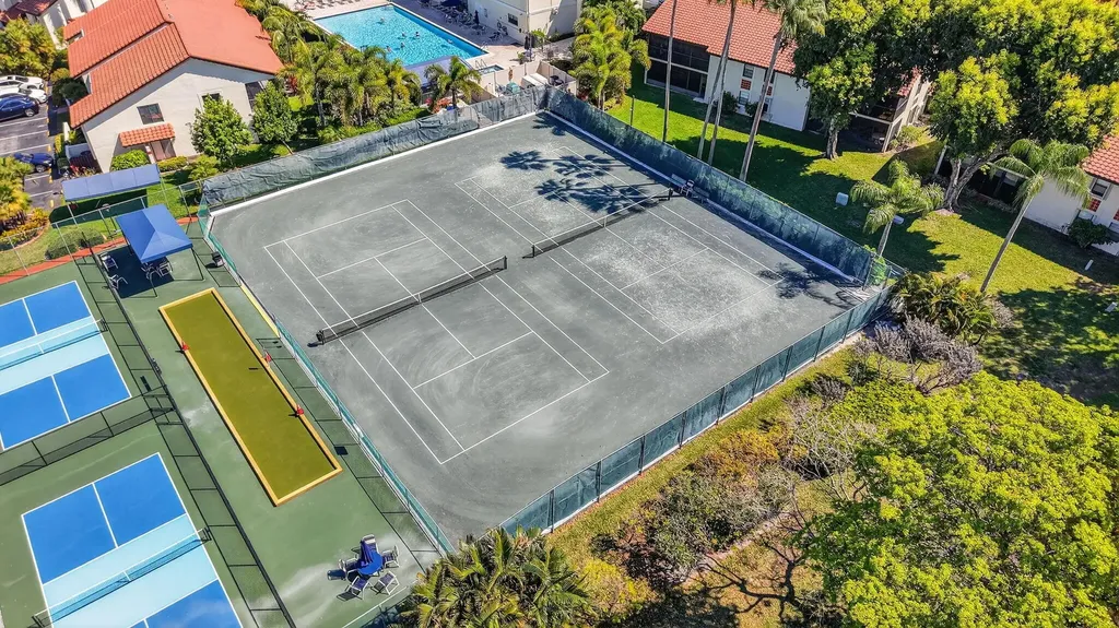10939 Roebelini Palm Court Boynton Beach FL 33437