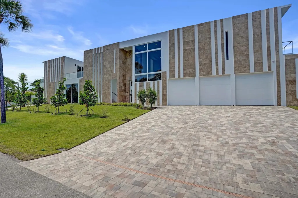 824 W Marbella Lane Lantana FL 33462