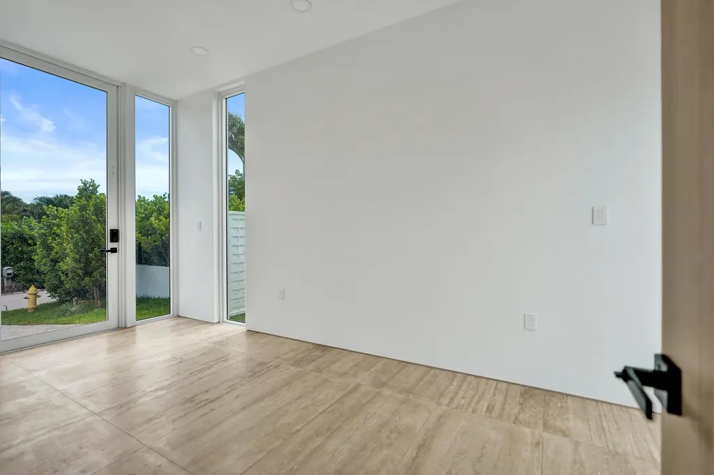 824 W Marbella Lane Lantana FL 33462