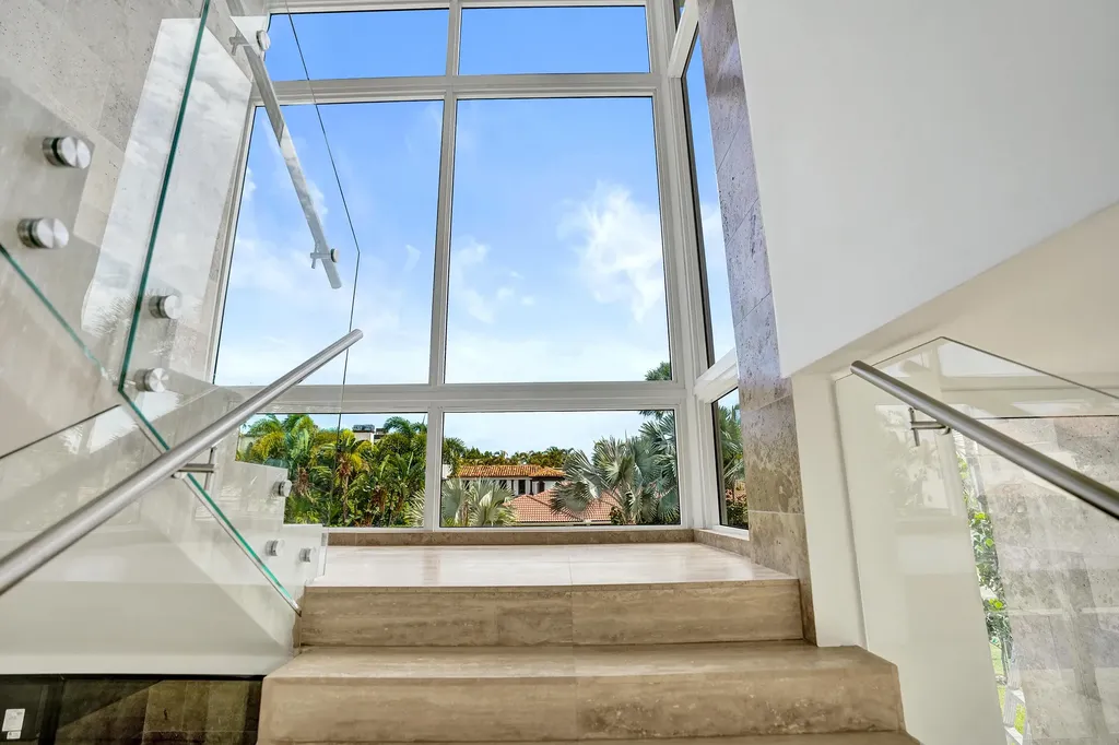 824 W Marbella Lane Lantana FL 33462