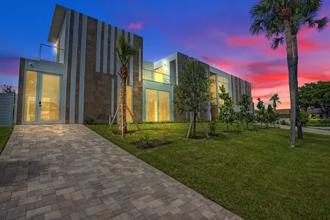 824 W Marbella Lane Lantana FL 33462