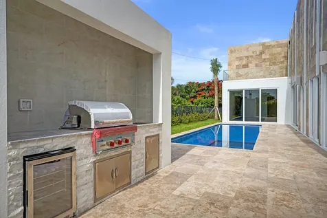 824 W Marbella Lane Lantana FL 33462