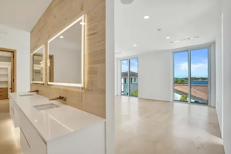 824 W Marbella Lane Lantana FL 33462