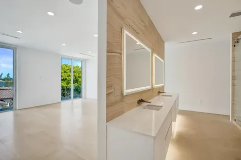 824 W Marbella Lane Lantana FL 33462