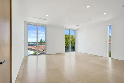 824 W Marbella Lane Lantana FL 33462