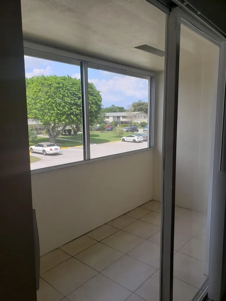 146 Canterbury West Palm Beach FL 33417