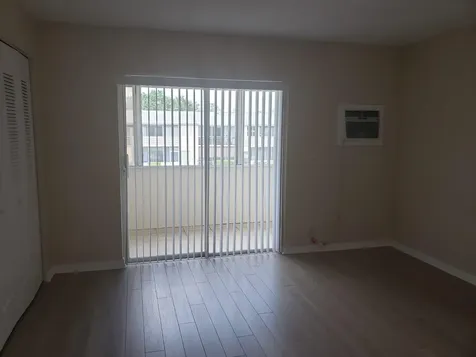 146 Canterbury West Palm Beach FL 33417