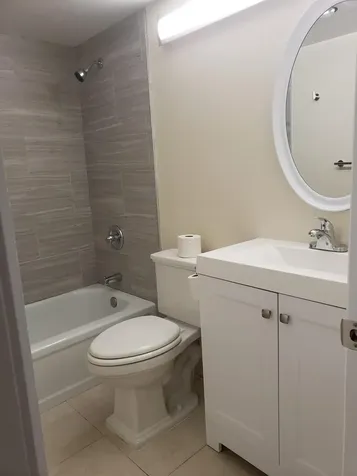 146 Canterbury West Palm Beach FL 33417