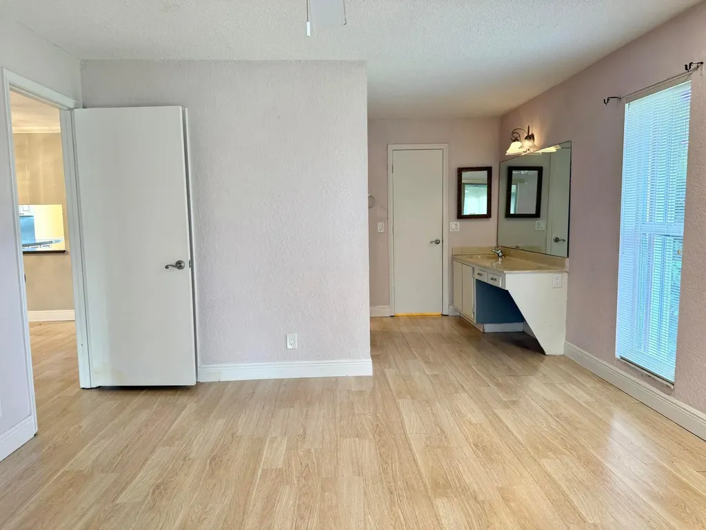 1460 NW 19th Terrace Delray Beach FL 33445