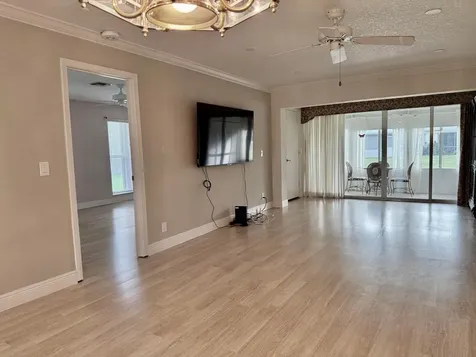 1460 NW 19th Terrace Delray Beach FL 33445