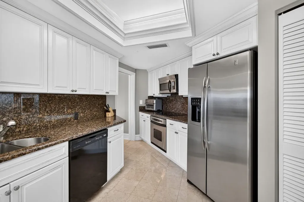 300 SE 5th Avenue Boca Raton FL 33432