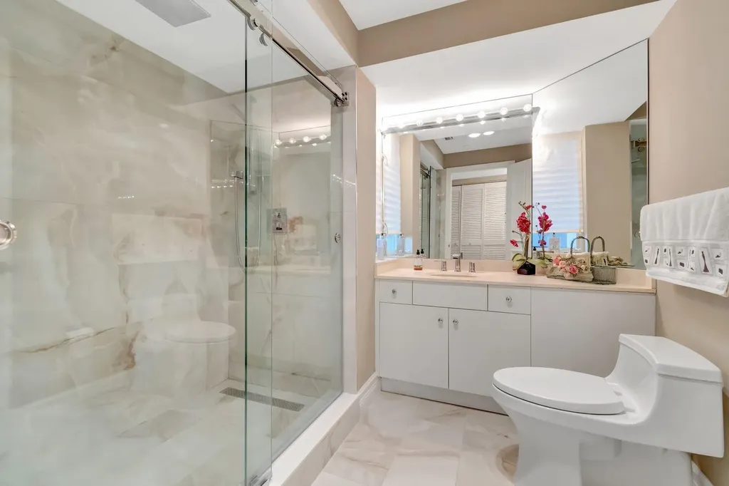 300 SE 5th Avenue Boca Raton FL 33432