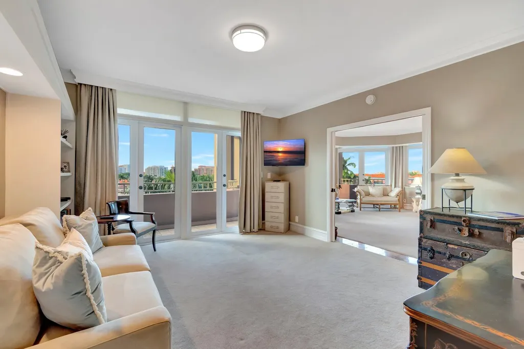300 SE 5th Avenue Boca Raton FL 33432