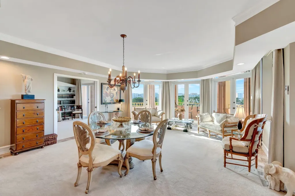 300 SE 5th Avenue Boca Raton FL 33432