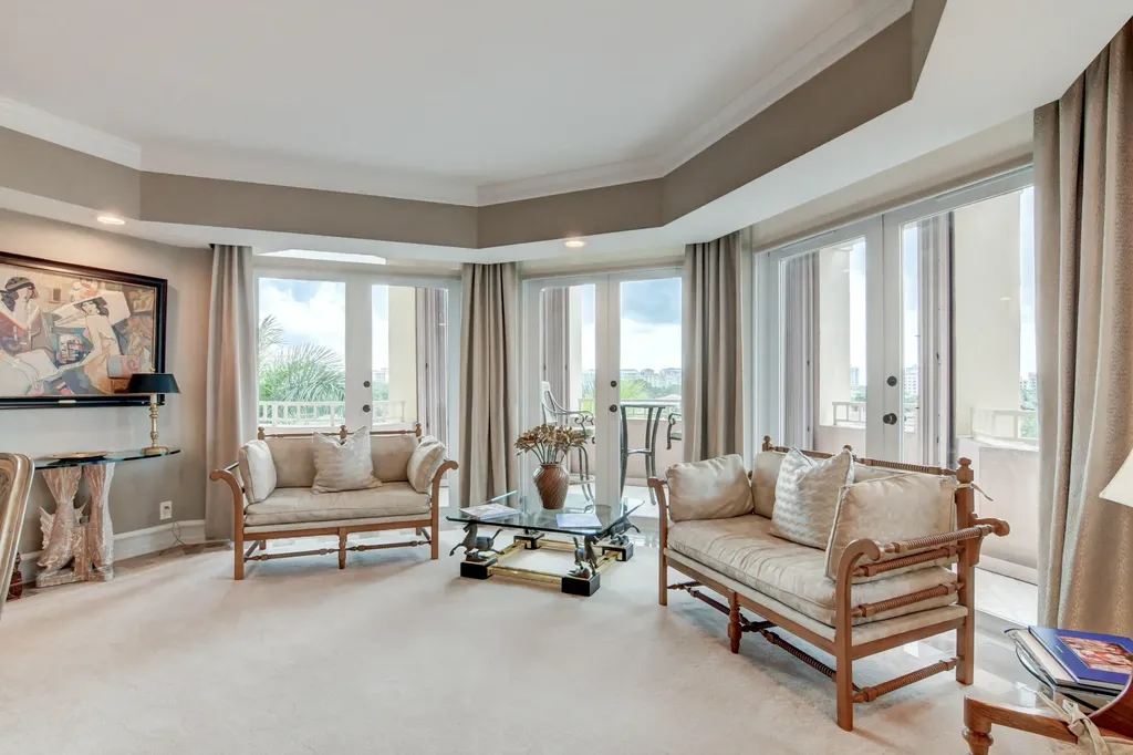 300 SE 5th Avenue Boca Raton FL 33432