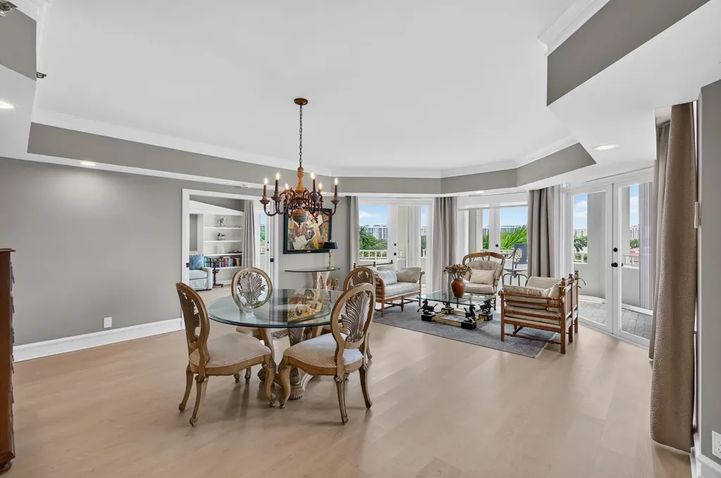 300 SE 5th Avenue Boca Raton FL 33432