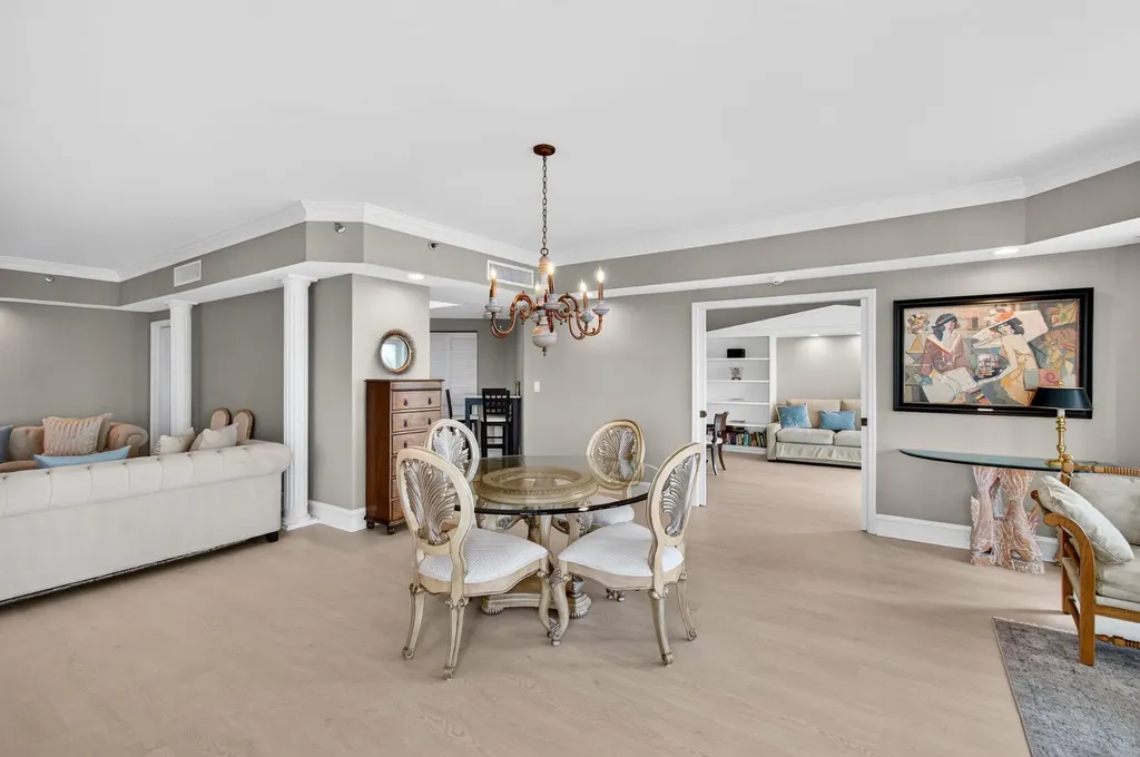 300 SE 5th Avenue Boca Raton FL 33432