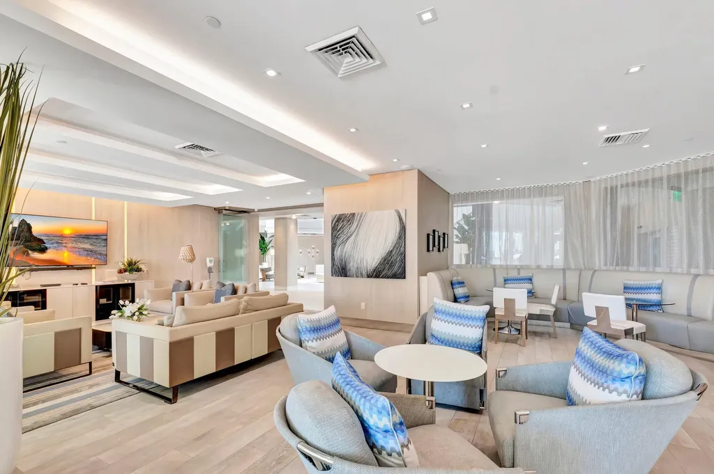 300 SE 5th Avenue Boca Raton FL 33432