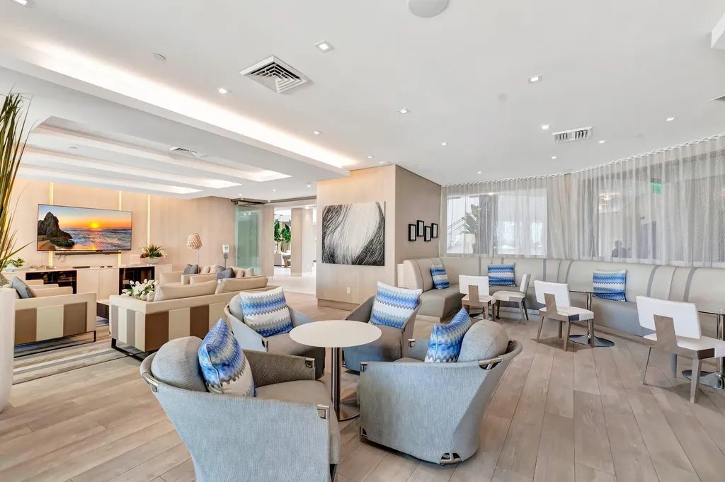 300 SE 5th Avenue Boca Raton FL 33432