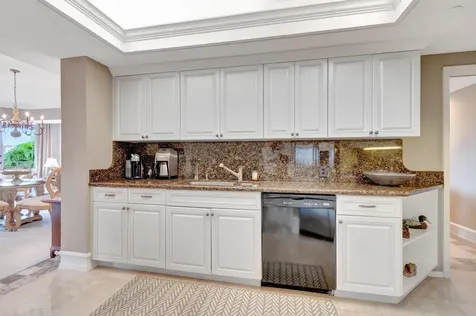 300 SE 5th Avenue Boca Raton FL 33432