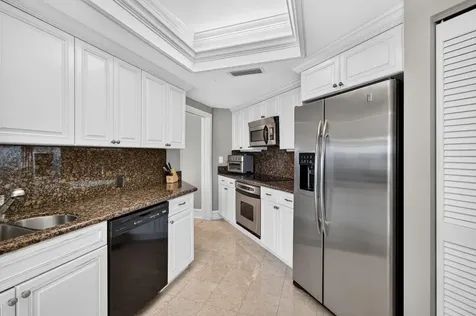 300 SE 5th Avenue Boca Raton FL 33432