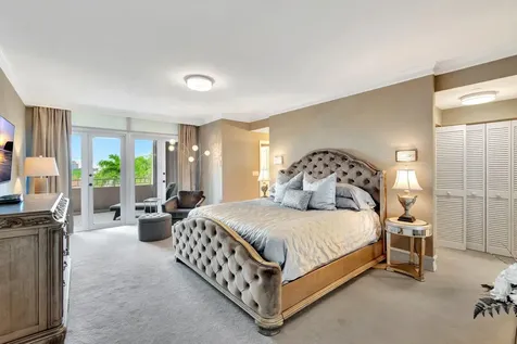 300 SE 5th Avenue Boca Raton FL 33432