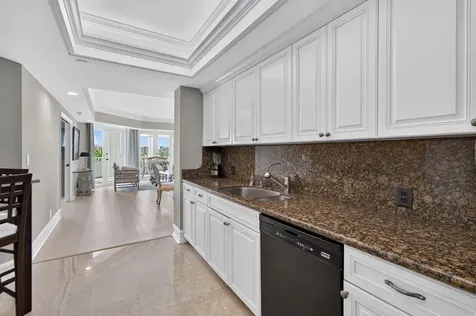 300 SE 5th Avenue Boca Raton FL 33432