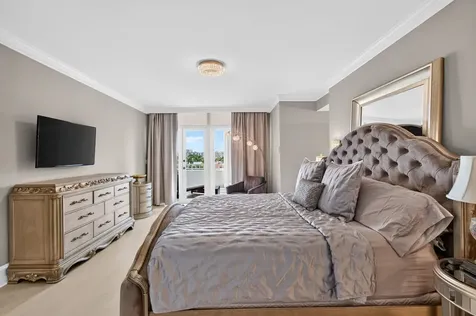 300 SE 5th Avenue Boca Raton FL 33432