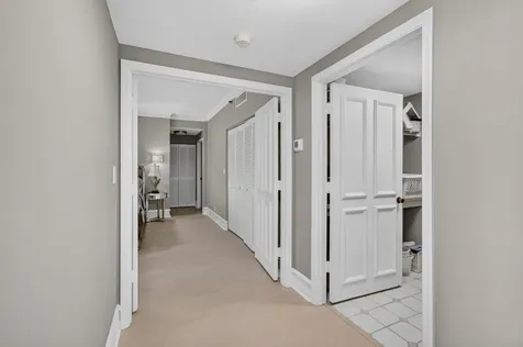 300 SE 5th Avenue Boca Raton FL 33432
