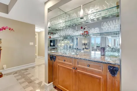 300 SE 5th Avenue Boca Raton FL 33432