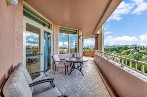 300 SE 5th Avenue Boca Raton FL 33432